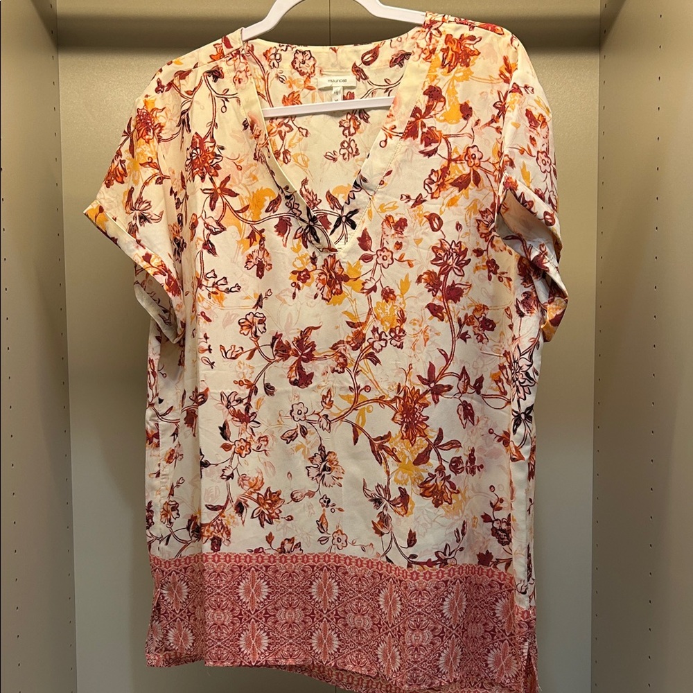 Maurice’s short sleeve blouse xl purchased & never worn NWOT